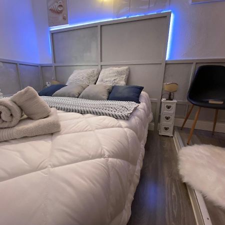 Maestrale Apartment Tertenia Bagian luar foto