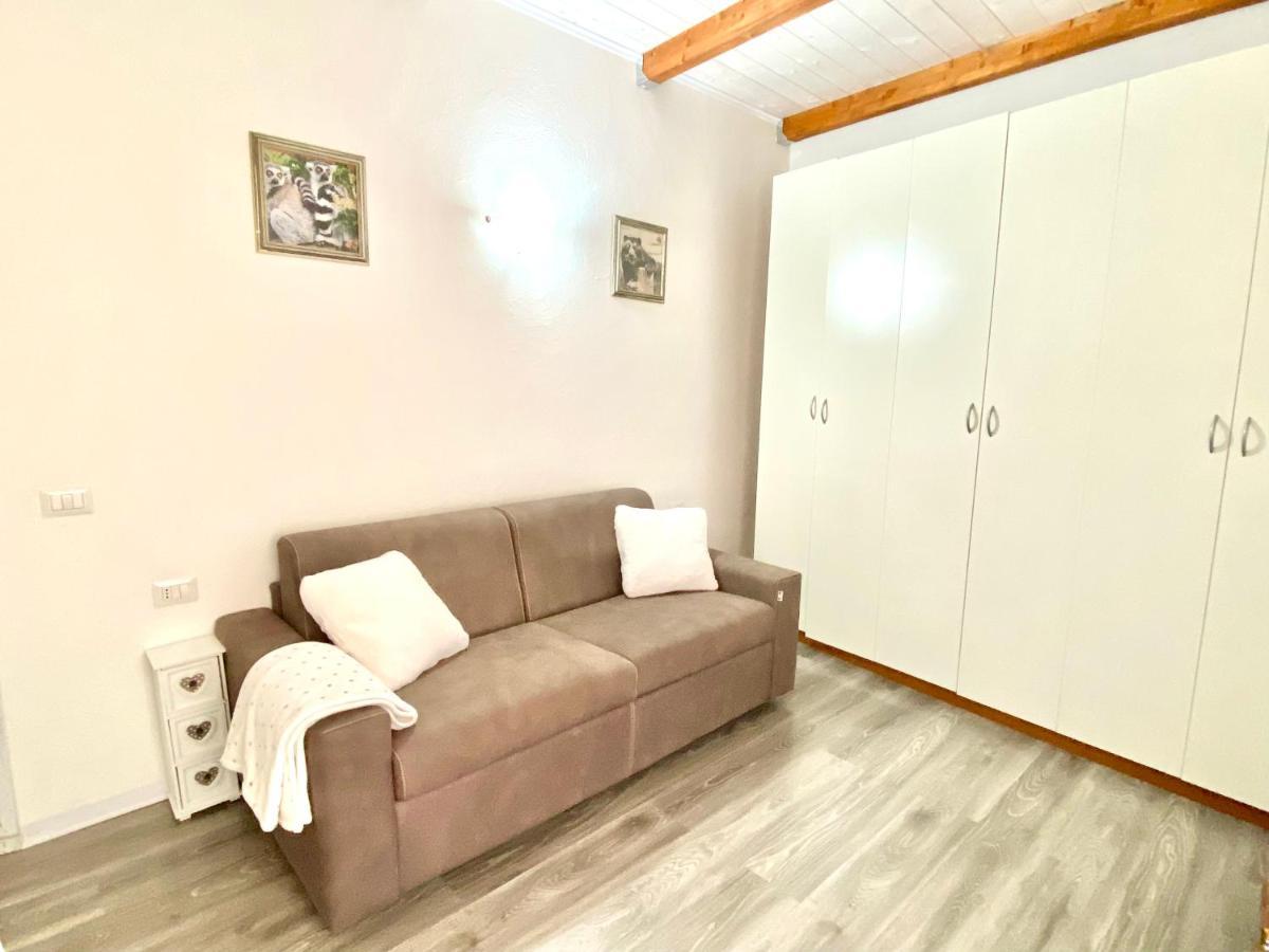 Maestrale Apartment Tertenia Bagian luar foto